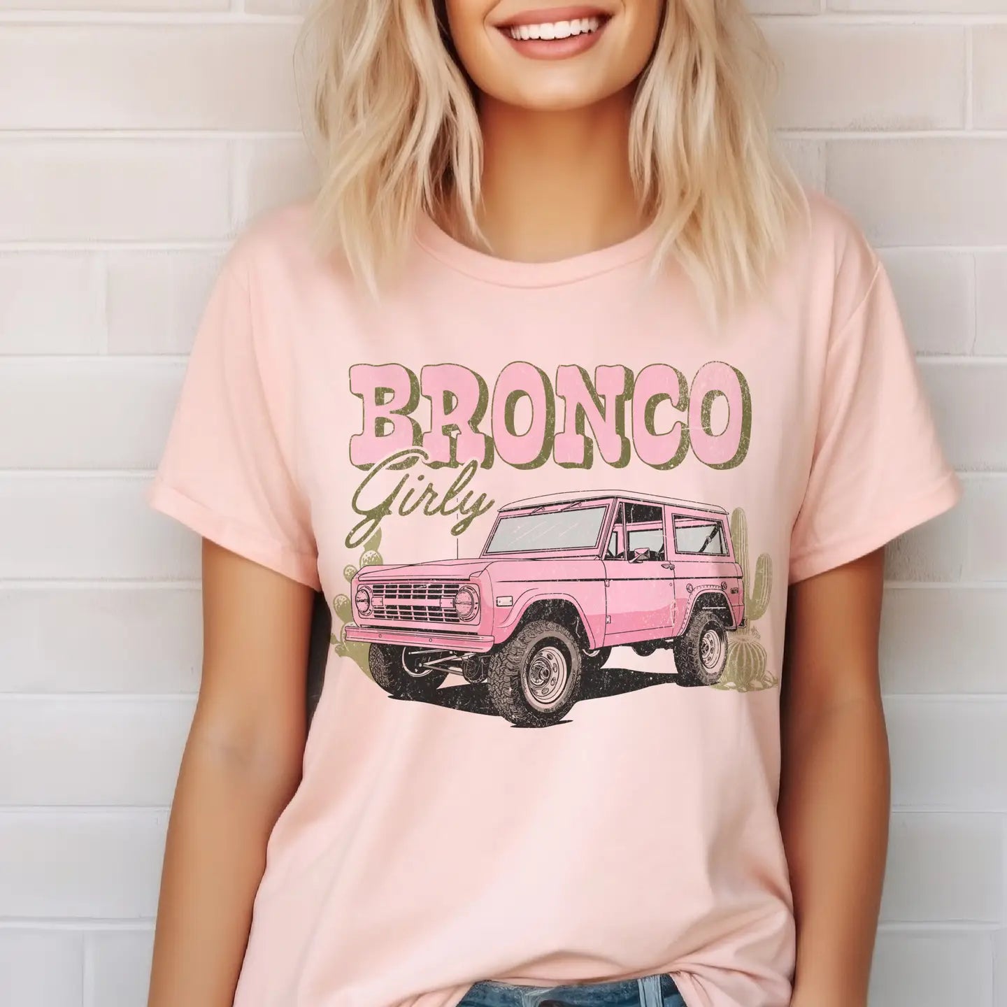 Bronco Girly T-shirt (Pink)